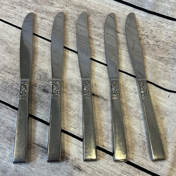 Oneida Community Forever 9-1/2" Silver Plated Modern Hollow Knives 1939 - Picture 1 of 3